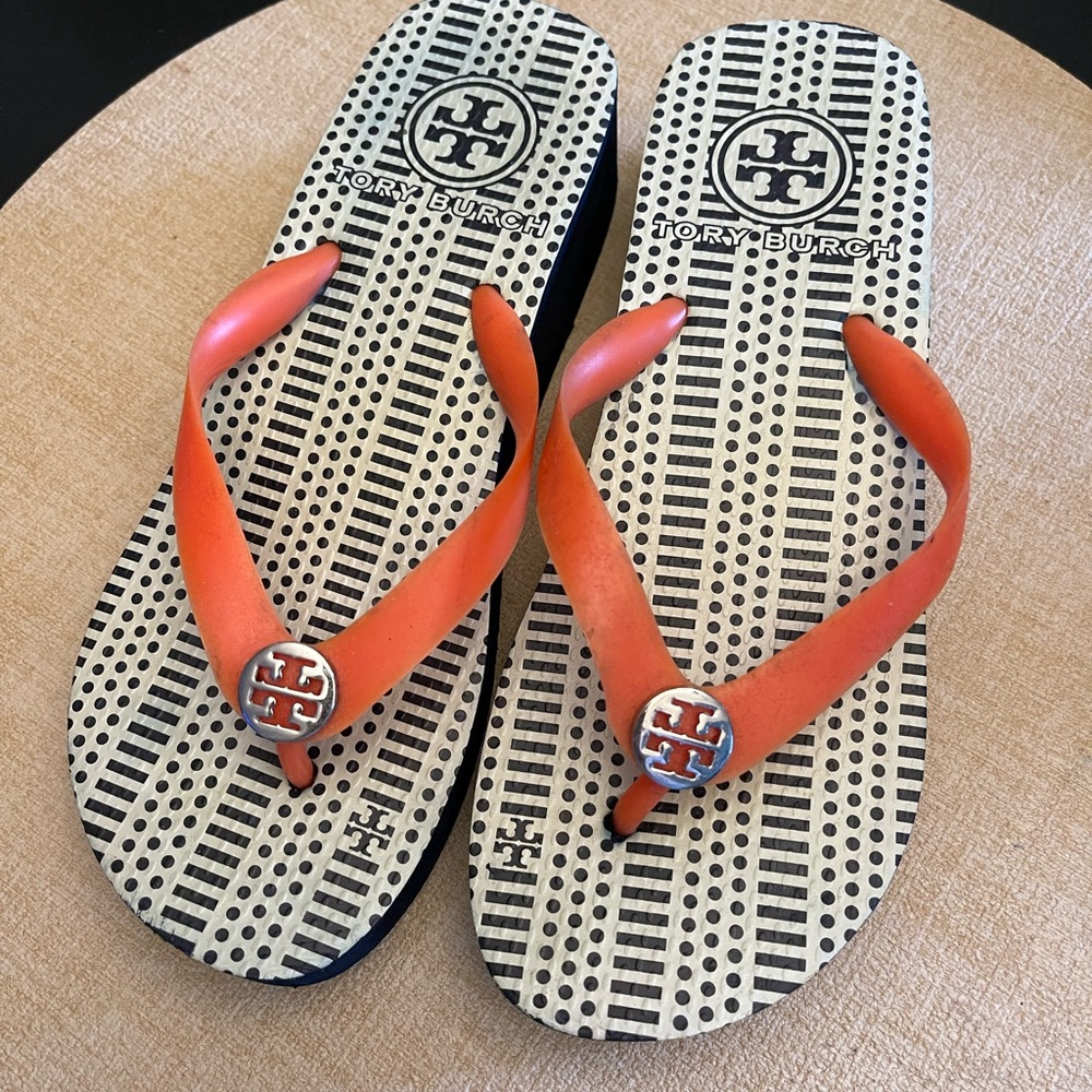 Tory Burch Red and Black Patterned Flip Flops